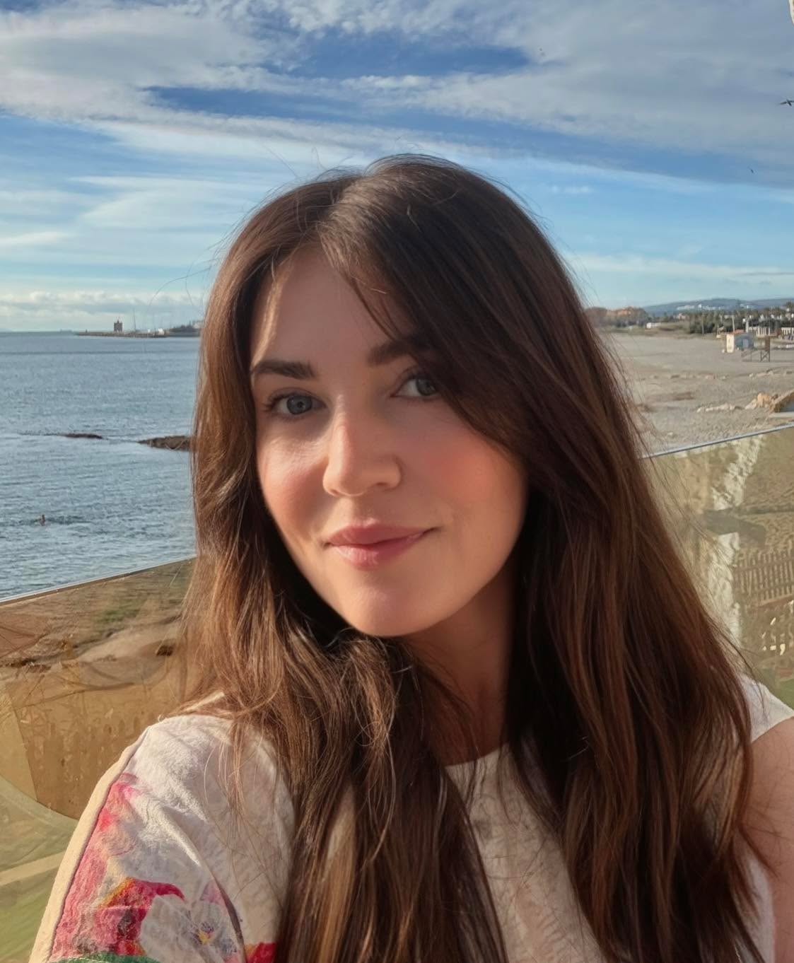 Yesterday a female doctor jumped into my comments on my cholesterol post to tell me it was “too simplified.”
Fair point, it was simplified. It was a Facebook text post. Not a medical textbook.
But then came the classic move: “Please don’t preach to me sweetie, I’ve been a medical doctor since 2005.”
She told me we should “ask ChatGPT,” then posted a screenshot of ChatGPT saying my post was oversimplified, misleading, and that people would misunderstand it.
That assumes the average person is stupid. Like people cannot hold a simple idea in their head.
People can understand a basic point and still know there’s nuance. They do it all day with money, relationships, parenting, work, and everything else.
Now the other part.
A degree proves you can learn what you were taught. It does not prove the teaching was perfect. It does not prove the model is complete. It does not prove the system is right.
University can train you to repeat a framework really well. It can also train you not to question the framework, because your whole career sits on it.
Real learning is staying curious. Reading outside your lane. Checking what changed since you trained. And being willing to say, “I might be wrong.”
I’m not impressed by someone trying to win with a title and a ChatGPT screenshot.
I’m impressed by people who can explain their reasoning and respect the people reading.
Have you noticed how people that are trained by the system think they are better than those that are not?